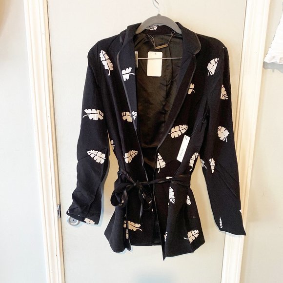 NEW Capulet Designer Belted Jacket Size S - Picture 3 of 8